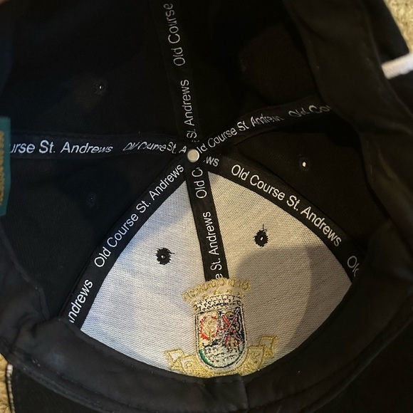Black St. Andrews Golf Cap - Picture 5 of 9